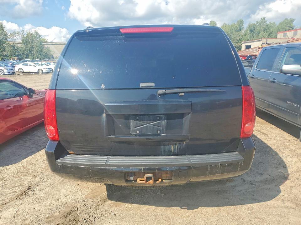 Photo 6 from auction – 2011 GMC YUKON with VIN 1GKS2AE05BR125726