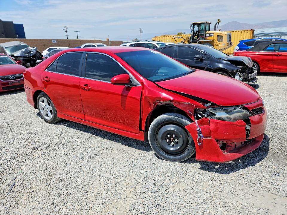 Photo 4 from auction – 2014 TOYOTA CAMRY with VIN 4T1BF1FK5EU808748