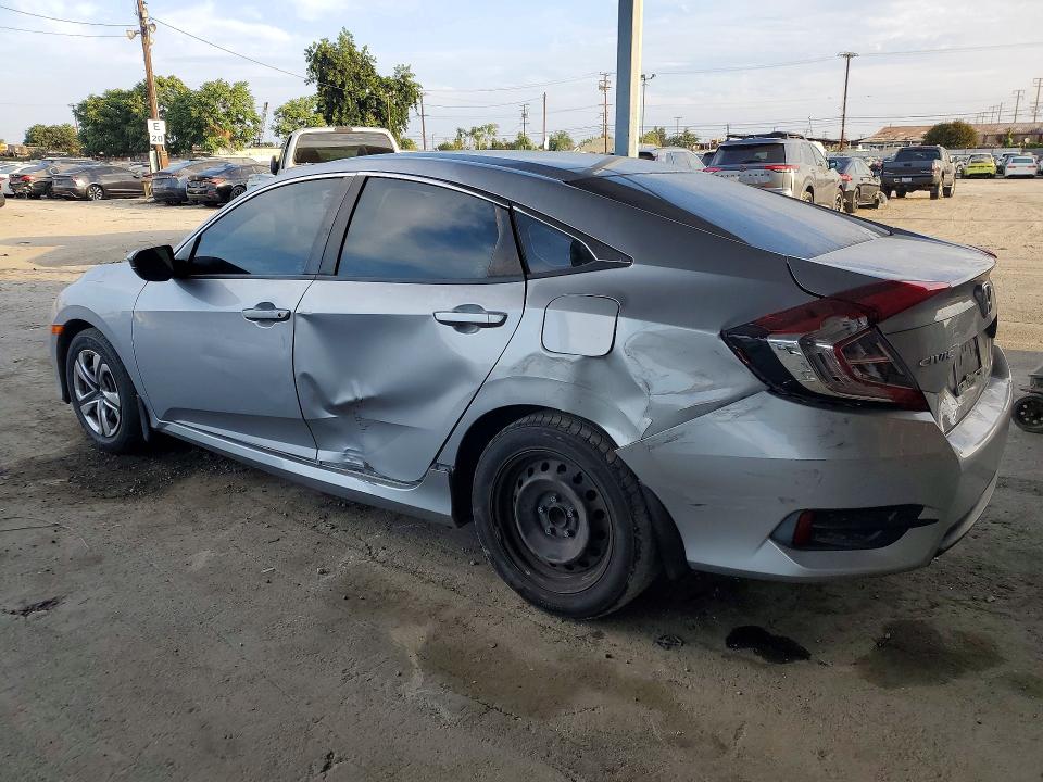 Photo 2 from auction – 2017 HONDA CIVIC with VIN 2HGFC2F56HH572571