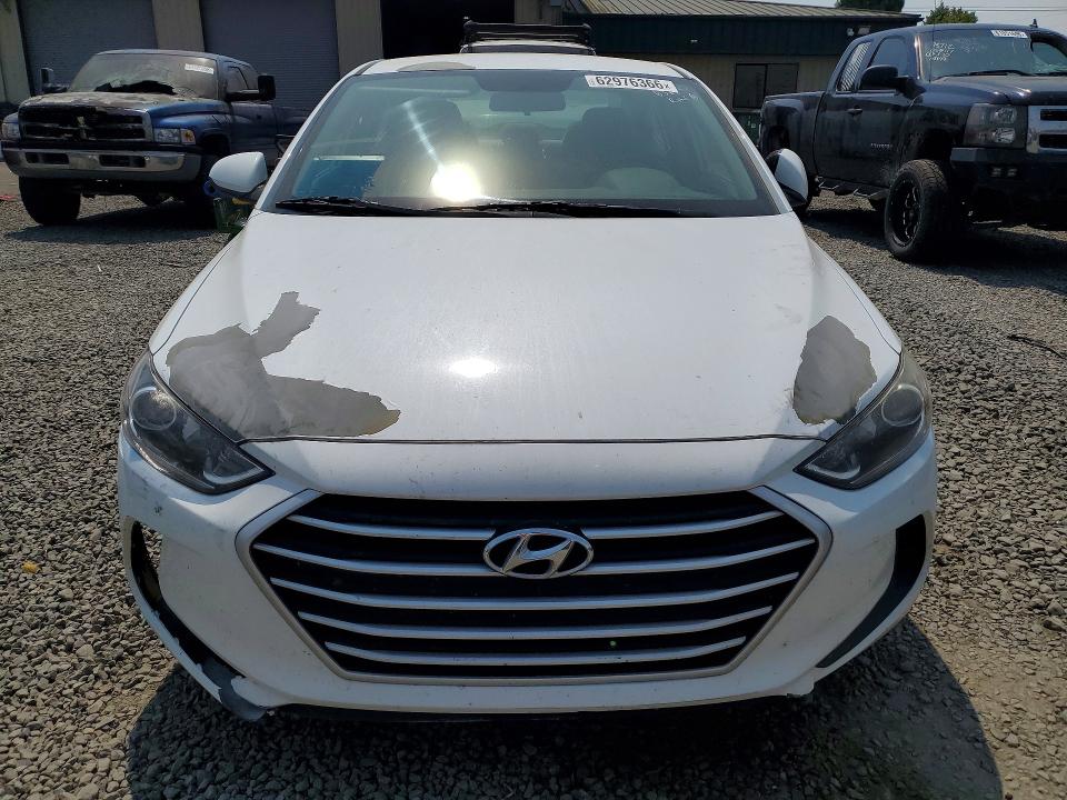 Photo 5 from auction – 2017 HYUNDAI ELANTRA with VIN 5NPD84LF1HH171663