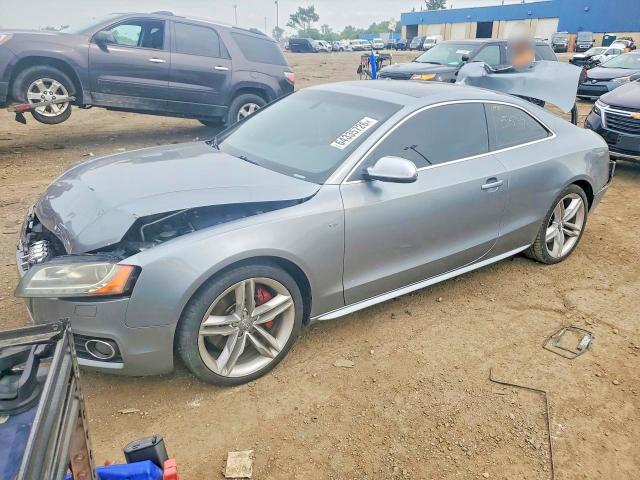 AUDI S5 2010 with VIN WAUVVAFR8AA065593 - Photo from auction