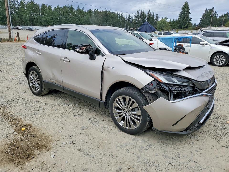 Photo 4 from auction – 2021 TOYOTA VENZA with VIN JTEAAAAH1MJ087091