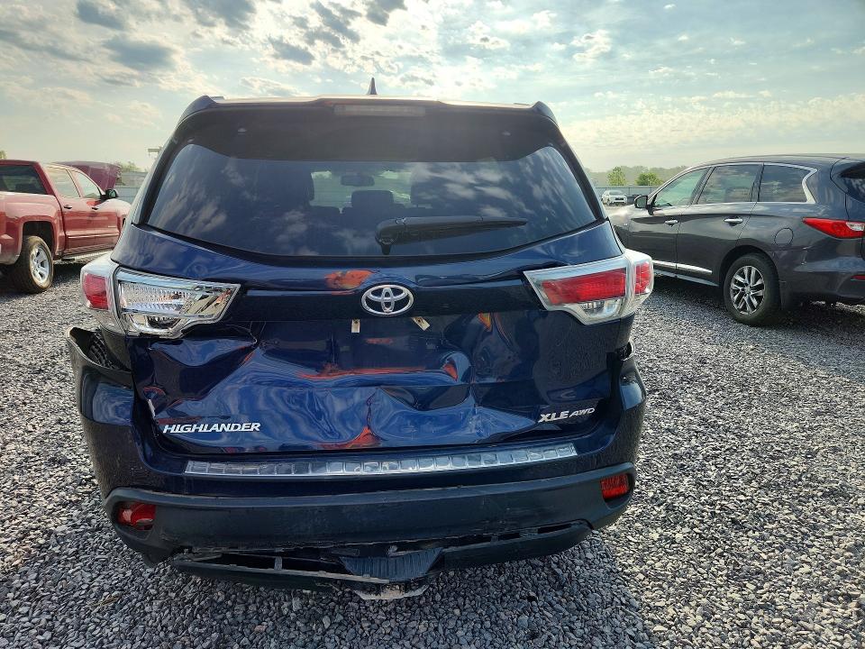 Photo 6 from auction – 2016 TOYOTA HIGHLANDER with VIN 5TDJKRFH7GS291085