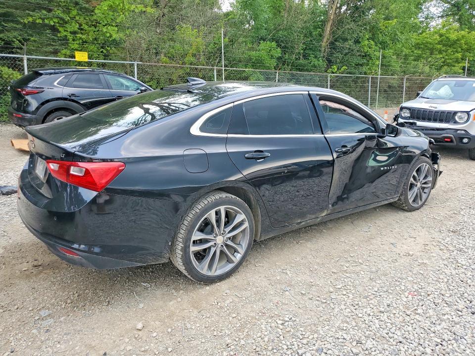 Photo 3 from auction – 2023 CHEVROLET MALIBU with VIN 1G1ZD5ST6PF209131