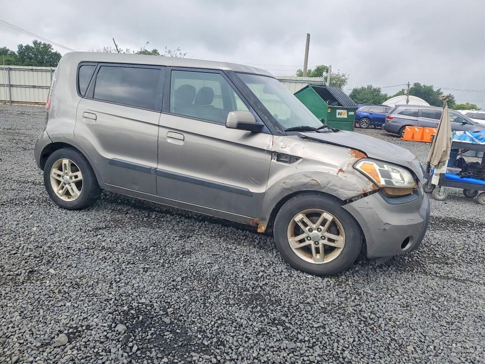 Фото 4 с аукциона – 2010 KIA SOUL с VIN KNDJT2A22A7170652