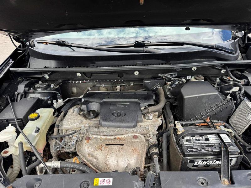 Photo 9 from auction – 2018 TOYOTA RAV4 with VIN 2T3RFREV4JW857885