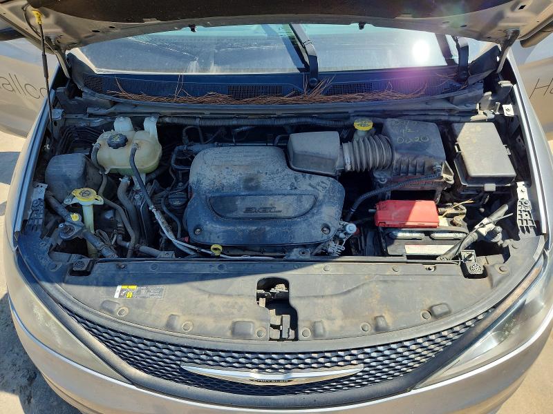 Photo 12 from auction – 2021 CHRYSLER VOYAGER with VIN 2C4RC1CG1MR580271