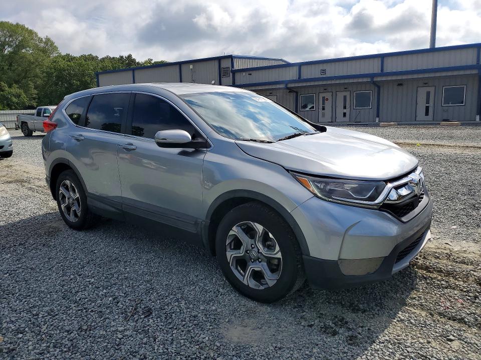 Photo 4 from auction – 2018 HONDA CR-V with VIN 2HKRW2H52JH686712