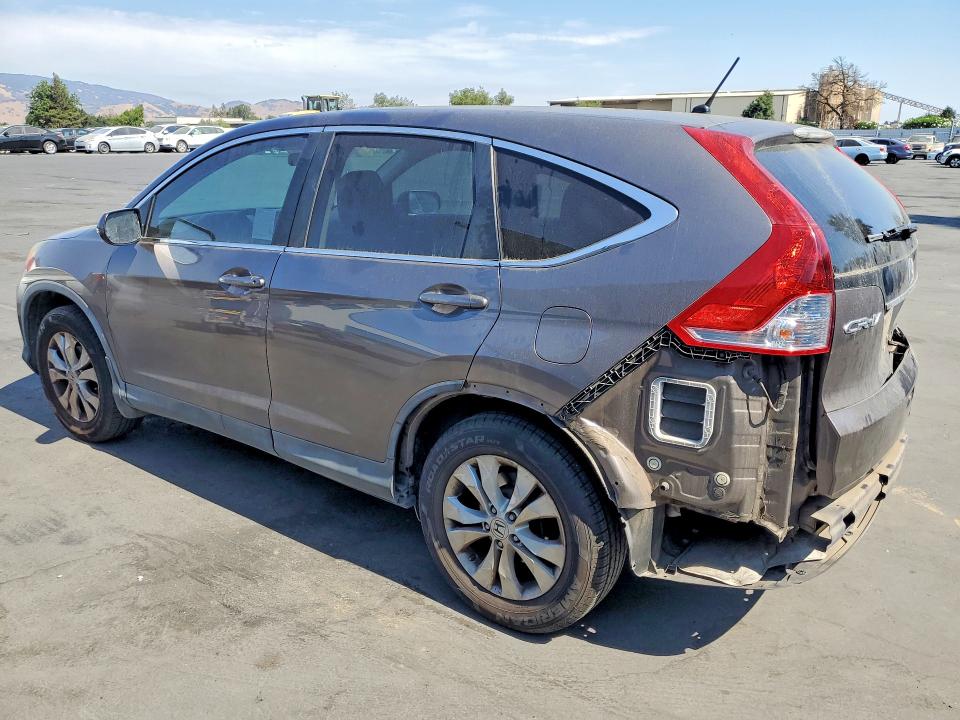 Photo 2 from auction – 2013 HONDA CR-V with VIN 3CZRM3H55DG703750