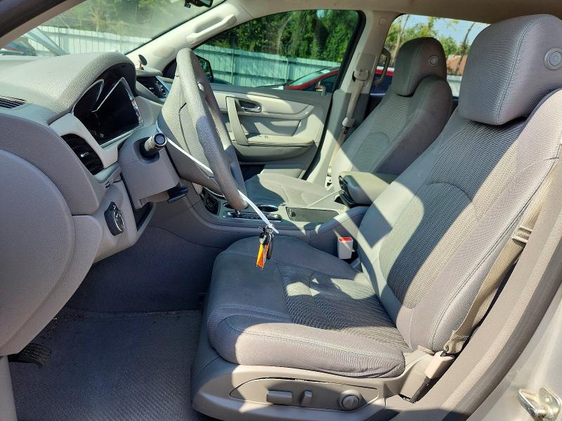 Photo 7 from auction – 2017 CHEVROLET TRAVERSE with VIN 1GNKRFKD1HJ168759