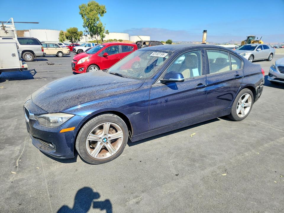 BMW 328 2014 with VIN WBA3D3C55EK157025 - Photo from auction