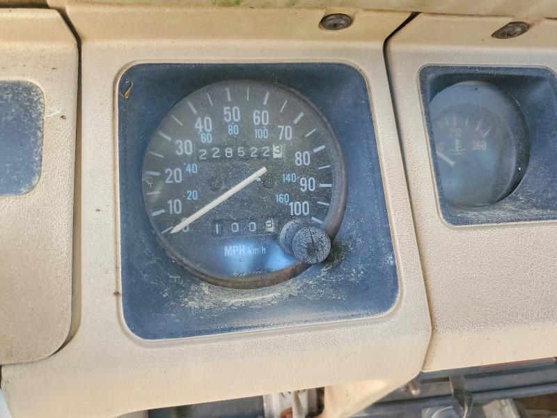 Photo 9 from auction – 1990 JEP WRANGLER with VIN 2J4FY19E1LJ516085