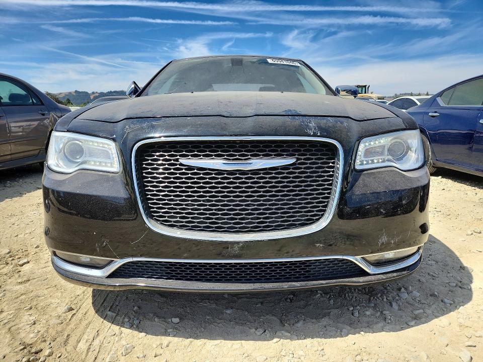 Photo 5 from auction – 2016 CHRYSLER 300C with VIN 2C3CCAEG5GH224455