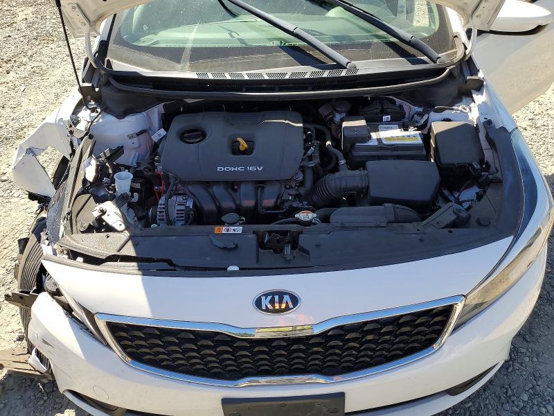 Photo 11 from auction – 2018 KIA FORTE with VIN 3KPFK4A72JE281413