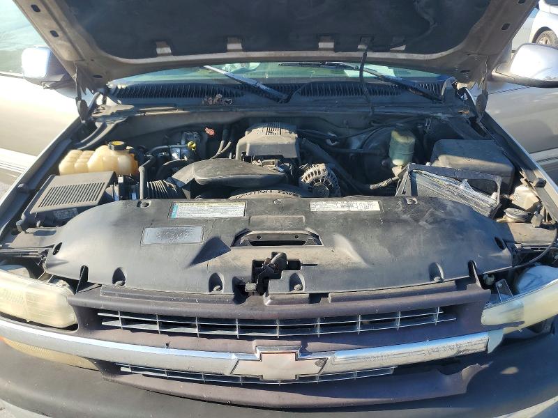 Photo 11 from auction – 2000 CHEVROLET SILVERADO with VIN 2GCEC19T0Y1198756