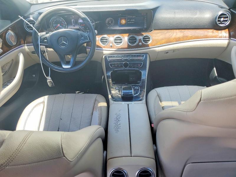 Photo 8 from auction – 2017 MERCEDES-BENZ E with VIN WDDZF4JB1HA035820
