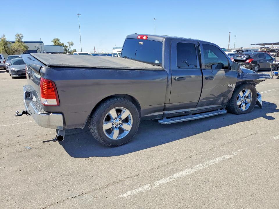 Photo 3 from auction – 2019 RAM 1500 CLASSIC with VIN 1C6RR6FG1KS628216
