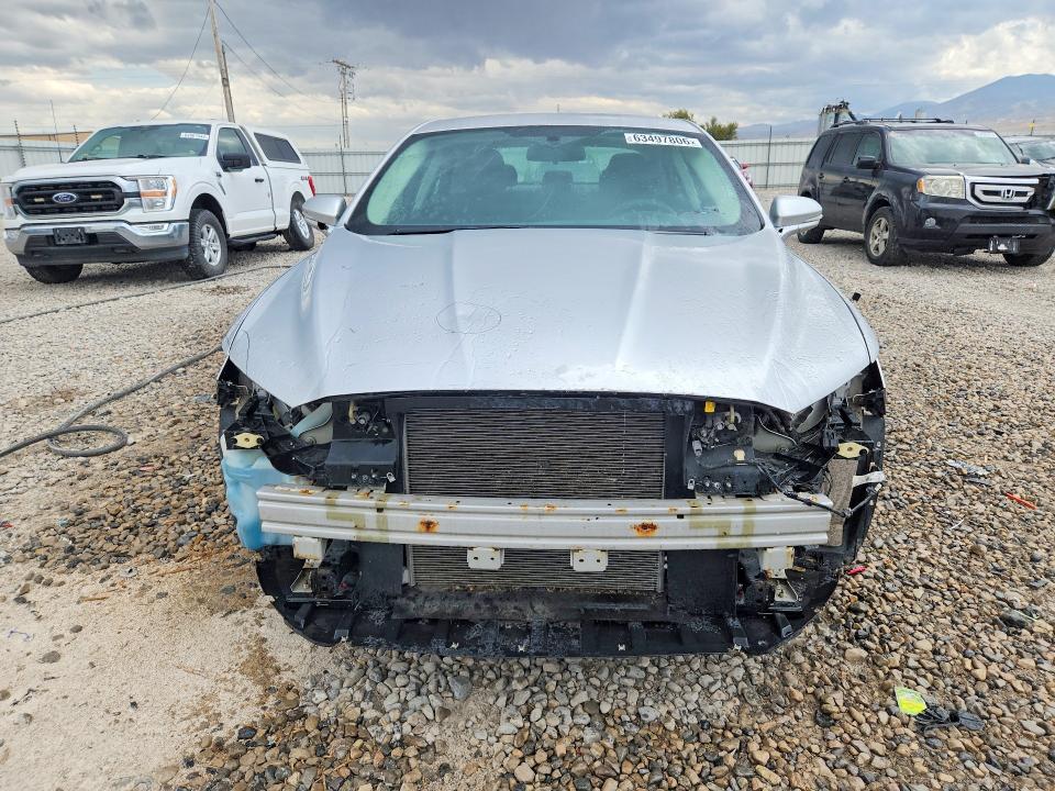 Photo 5 from auction – 2015 FORD FUSION with VIN 3FA6P0H70FR303107
