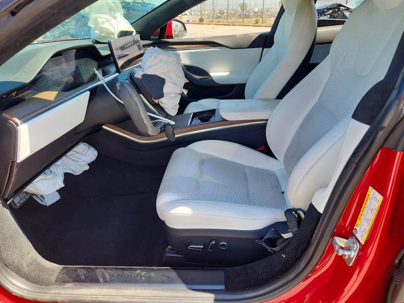 Photo 7 from auction – 2022 TESLA MODEL S with VIN 5YJSA1E56NF473877
