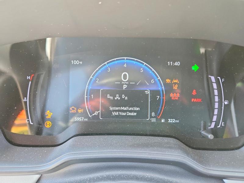 Zdjęcie 9 z aukcji – 2026 TOYOTA COROLLA z VIN JTDB4MEE2T3044206