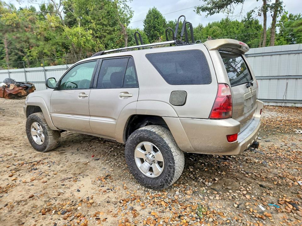 Photo 2 from auction – 2004 TOYOTA 4RUNNER with VIN JTEBT14R040036576