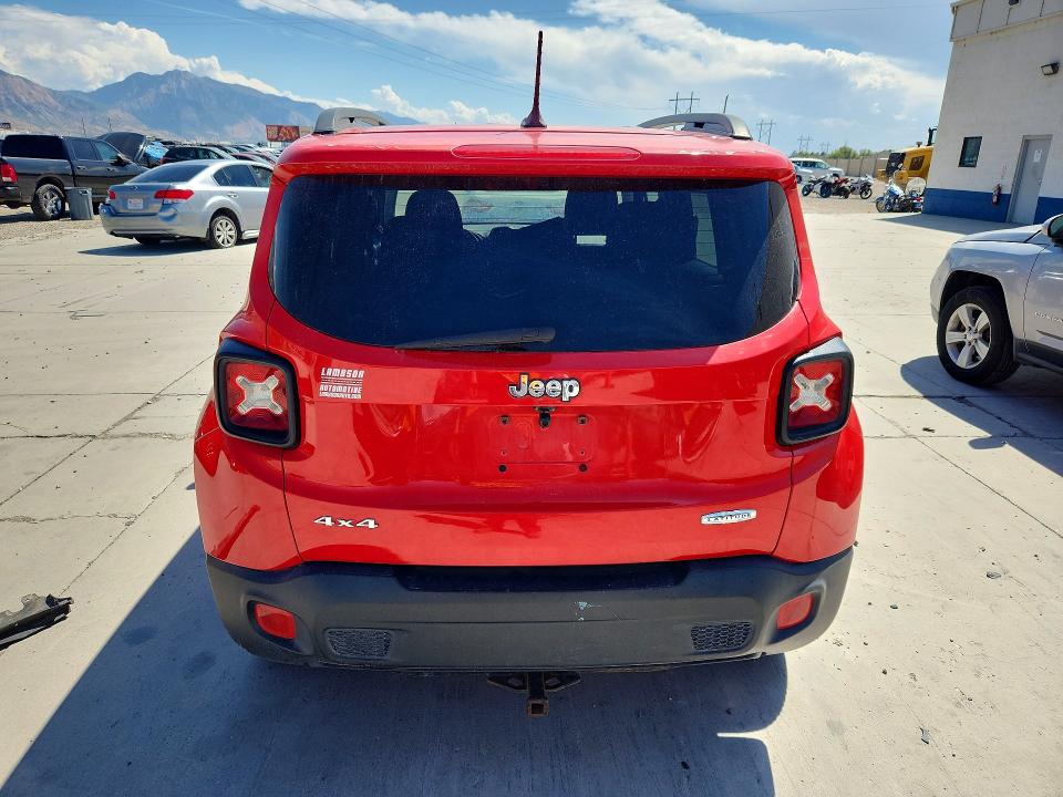 Photo 6 from auction – 2015 JEEP RENEGADE with VIN ZACCJBBT4FPB29827