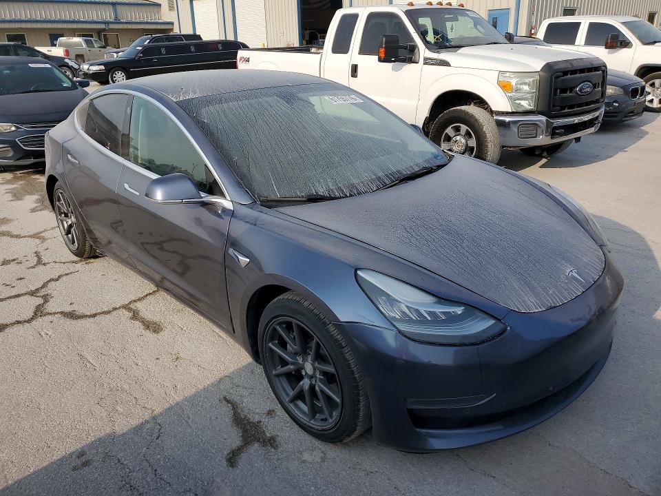 Photo 4 from auction – 2020 TESLA MODEL 3 with VIN 5YJ3E1EA7LF704997
