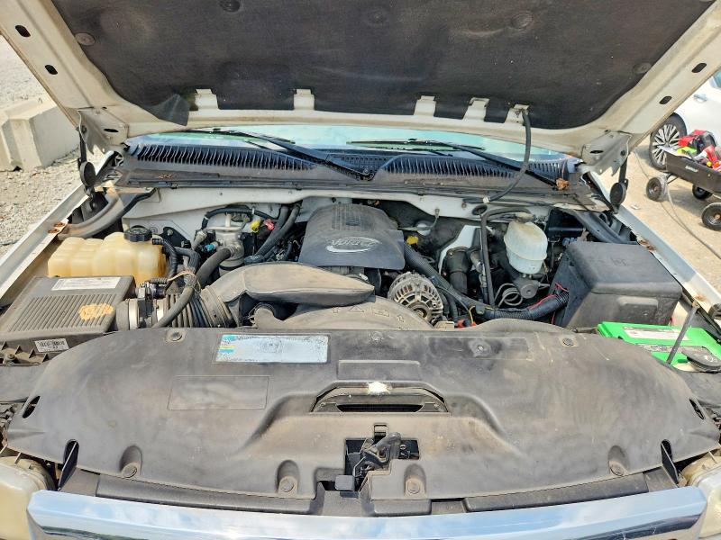 Photo 11 from auction – 2007 GMC SIERRA with VIN 1GTGC13U07F121077