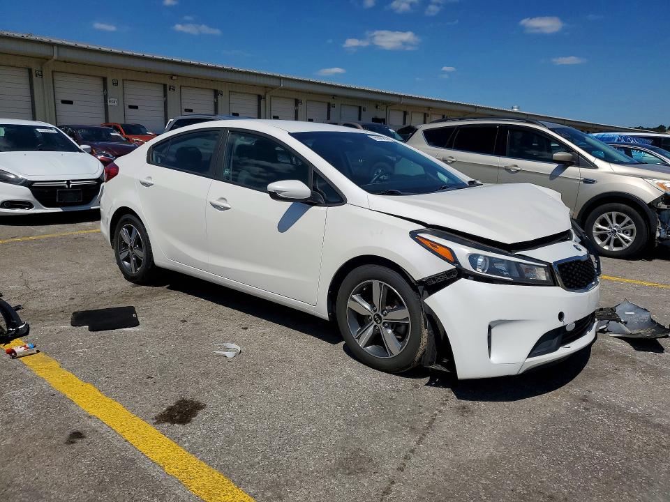 Photo 4 from auction – 2018 KIA FORTE with VIN 3KPFL4A71JE169764