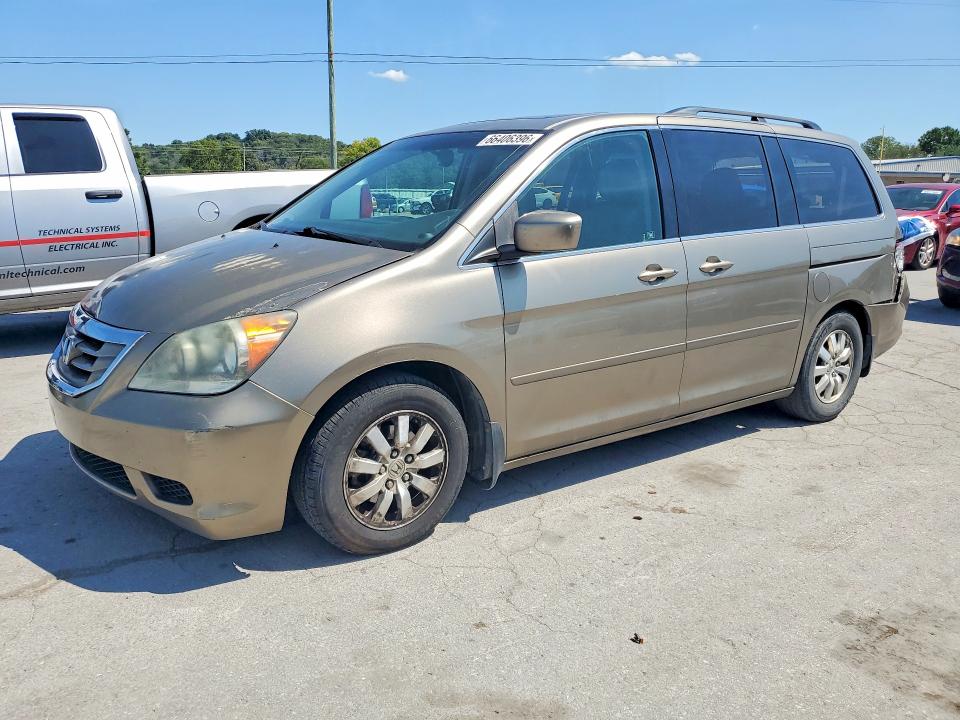 HONDA ODYSSEY 2010 with VIN 5FNRL3H76AB097242 - Photo from auction