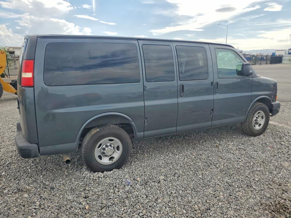Photo 3 from auction – 2014 CHEVROLET EXPRESS G2500 with VIN 1GAWGPFG8E1173374