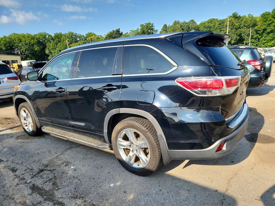 Photo 2 from auction – 2014 TOYOTA HIGHLANDER with VIN 5TDDKRFH0ES004860