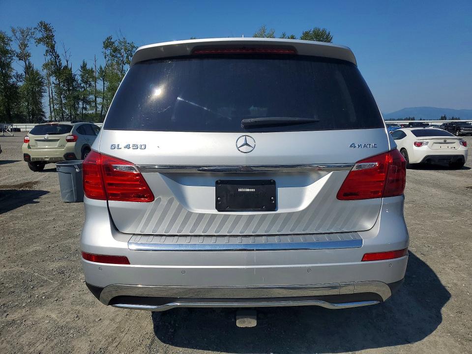 Photo 6 from auction – 2015 MERCEDES-BENZ GL with VIN 4JGDF6EE2FA597318
