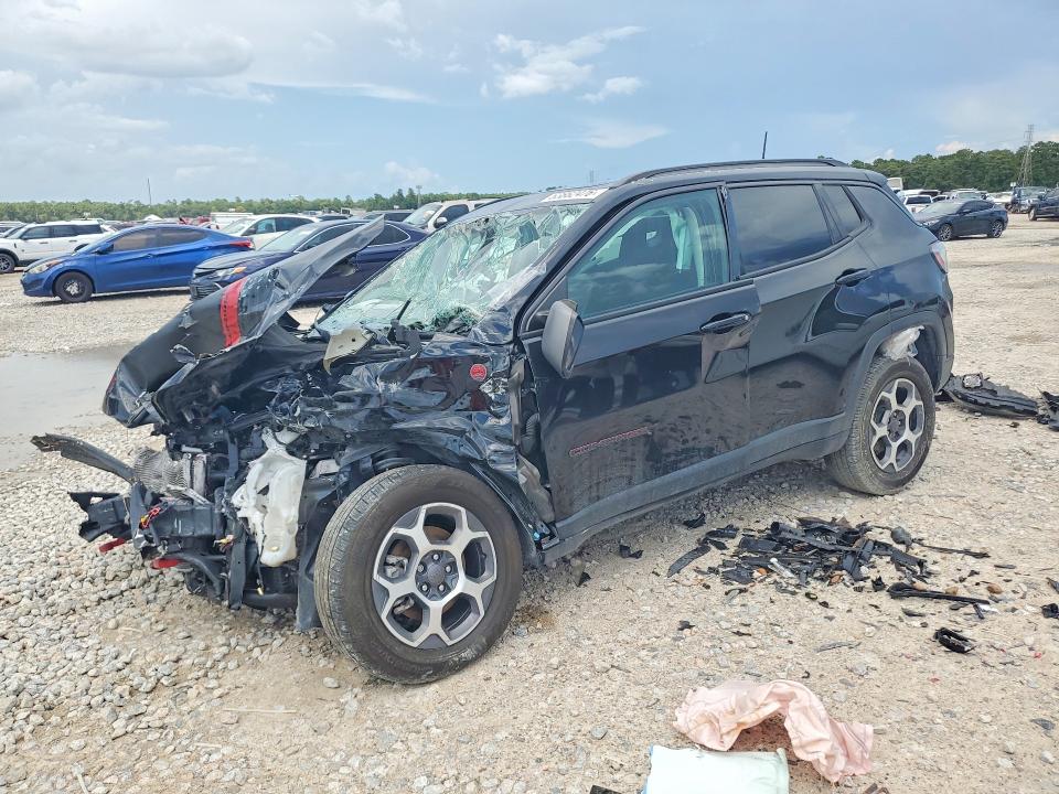 JEEP COMPASS 2022 with VIN 3C4NJDDB9NT116037 - Photo from auction
