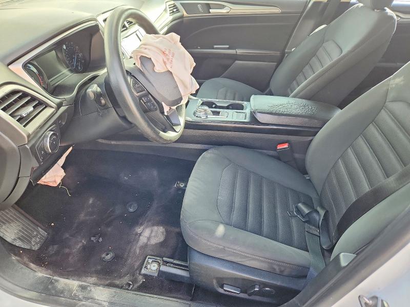 Photo 7 from auction – 2017 FORD FUSION with VIN 3FA6P0H71HR362315