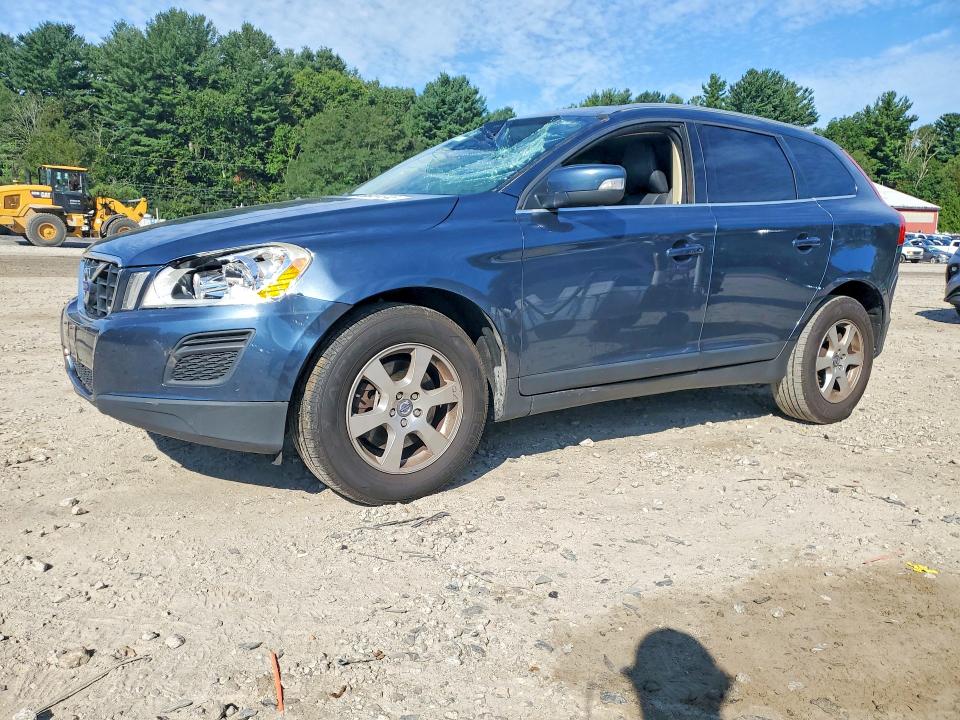 VOLVO XC60 2011 with VIN YV4940DZ7B2199301 - Photo from auction