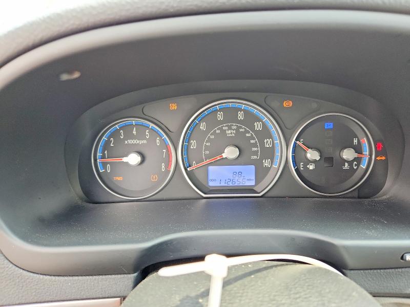 Photo 9 from auction – 2009 HYUNDAI SANTA FE with VIN 5NMSG13D39H293706
