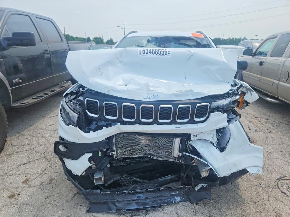 Photo 5 from auction – 2025 JEEP COMPASS with VIN 3C4NJDBN2ST592977