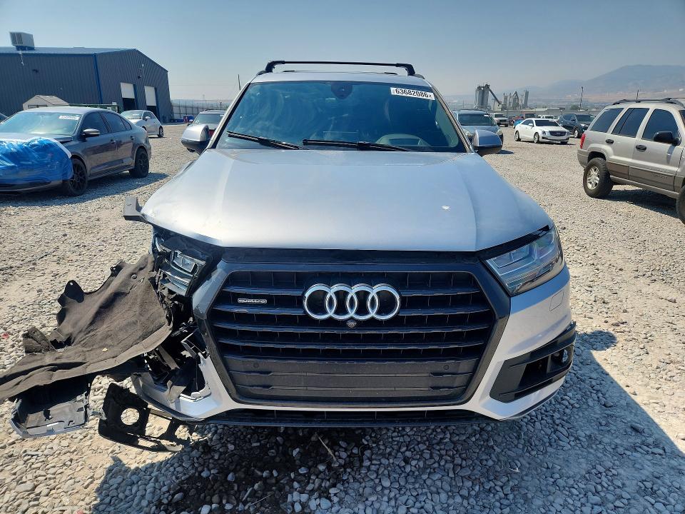 Photo 5 from auction – 2018 AUDI Q7 with VIN WA1VAAF74JD014078