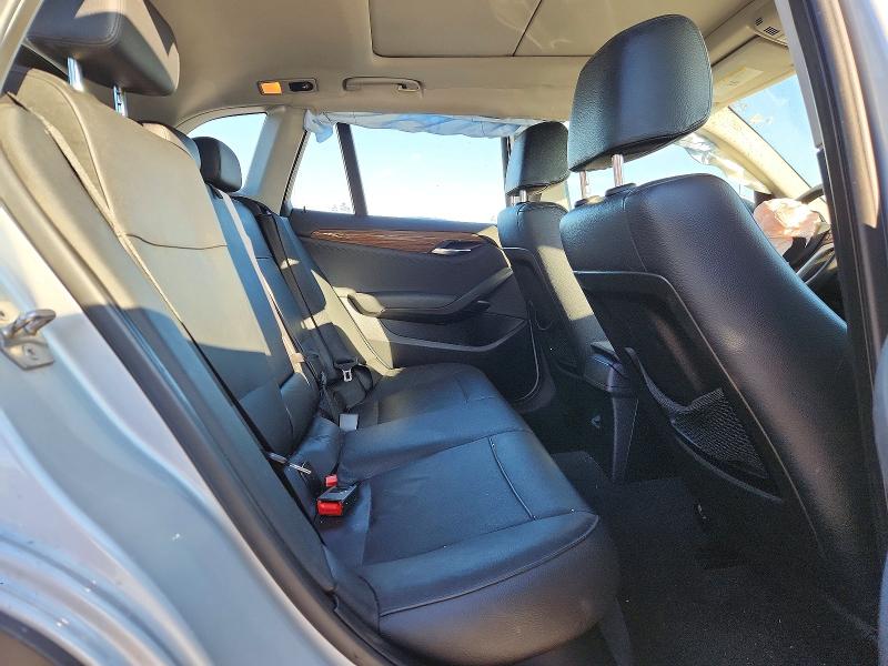 Photo 11 from auction – 2015 BMW X1 with VIN WBAVM5C53FVV94851