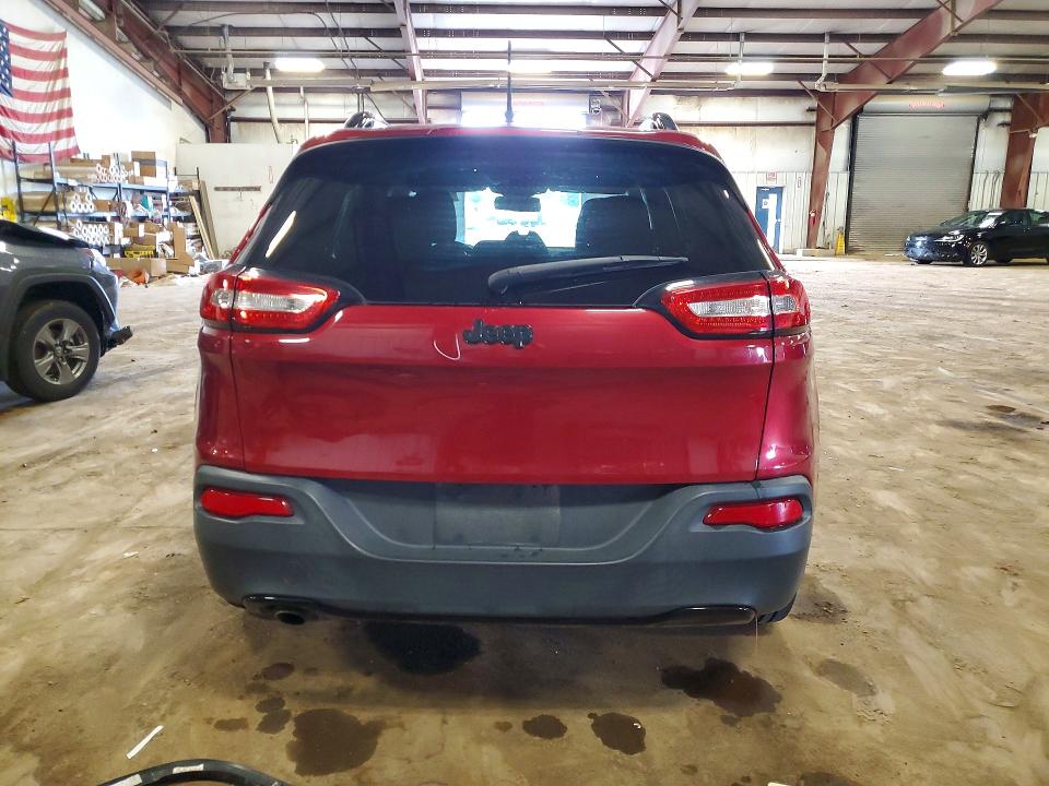 Photo 6 from auction – 2017 JEEP CHEROKEE with VIN 1C4PJLAB6HW642471