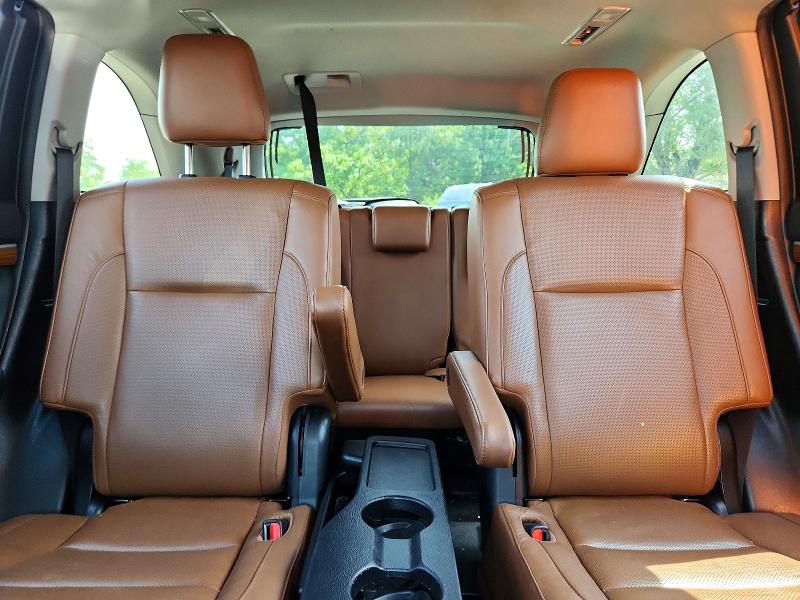 Photo 10 from auction – 2019 TOYOTA HIGHLANDER with VIN 5TDDZRFHXKS918573