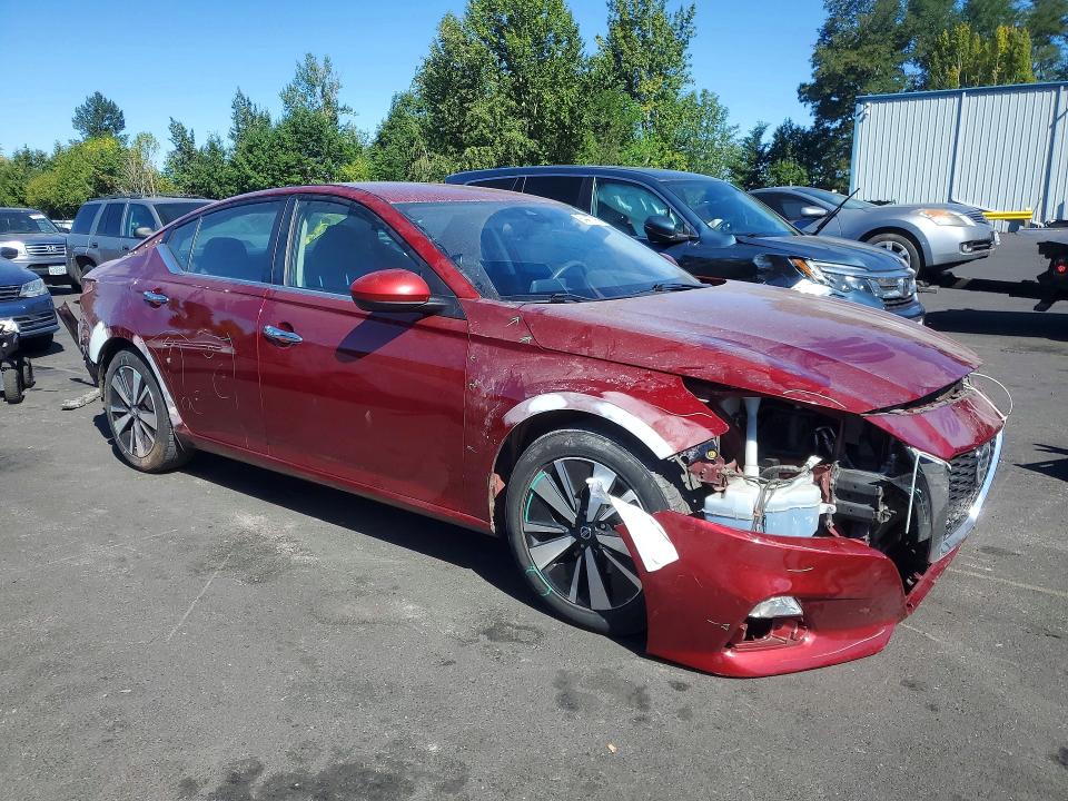 Photo 4 from auction – 2021 NISSAN ALTIMA with VIN 1N4BL4DV8MN371483