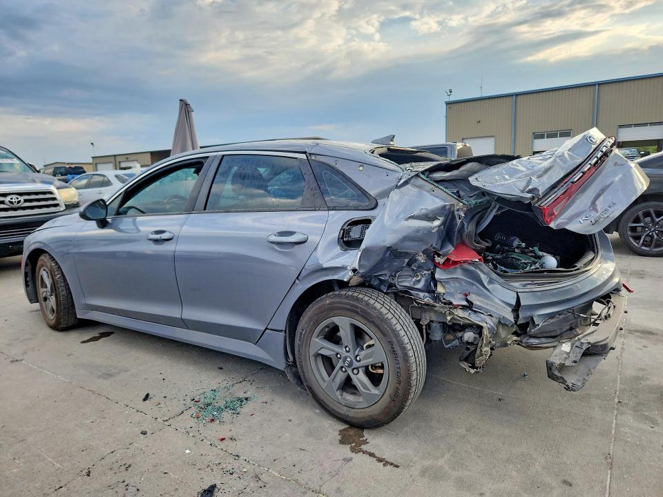 Снимка 2 от търг – 2021 KIA K5 с VIN 5XXG14J27MG029941