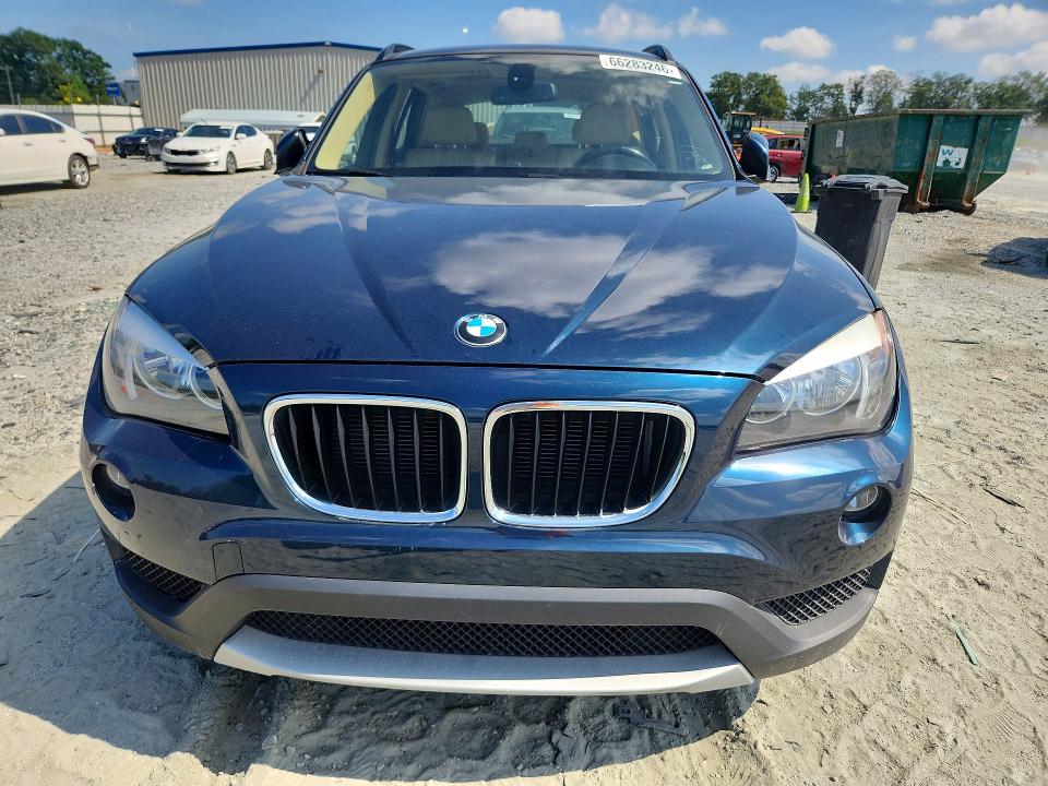 Photo 5 from auction – 2014 BMW X1 with VIN WBAVL1C59EVY11250