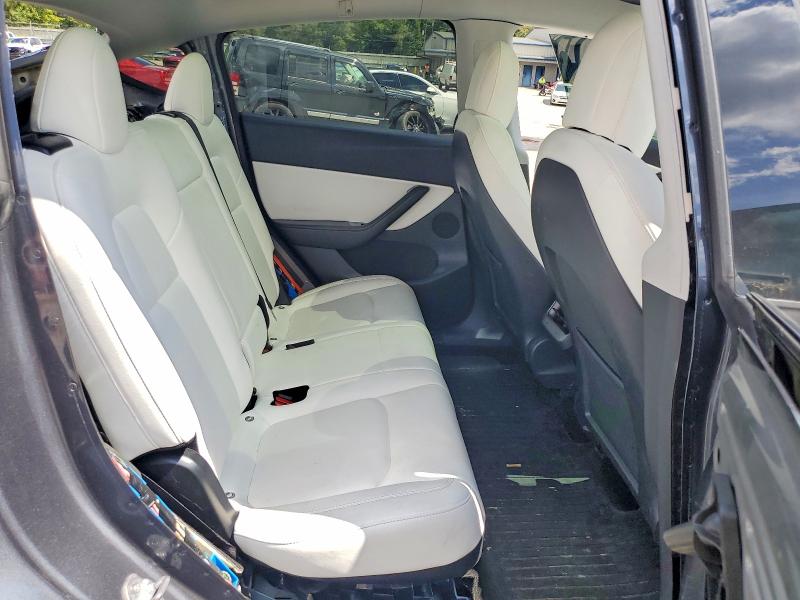 Снимка 10 от търг – 2021 TESLA MODEL Y с VIN 5YJYGDEE9MF085471