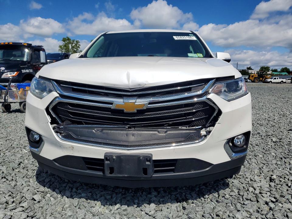Photo 5 from auction – 2018 CHEVROLET TRAVERSE with VIN 1GNEVGKW5JJ125340