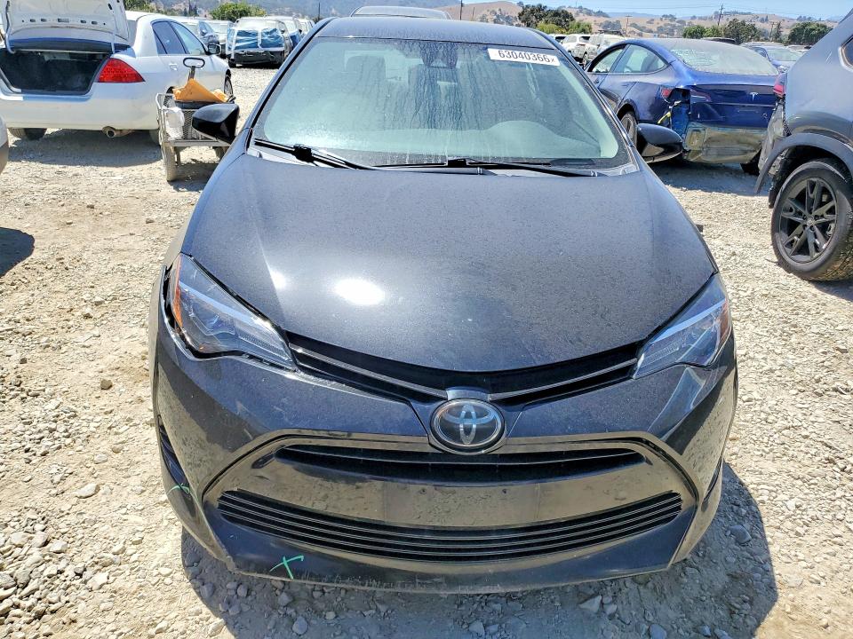 Photo 5 from auction – 2017 TOYOTA COROLLA with VIN 2T1BURHE2HC955109