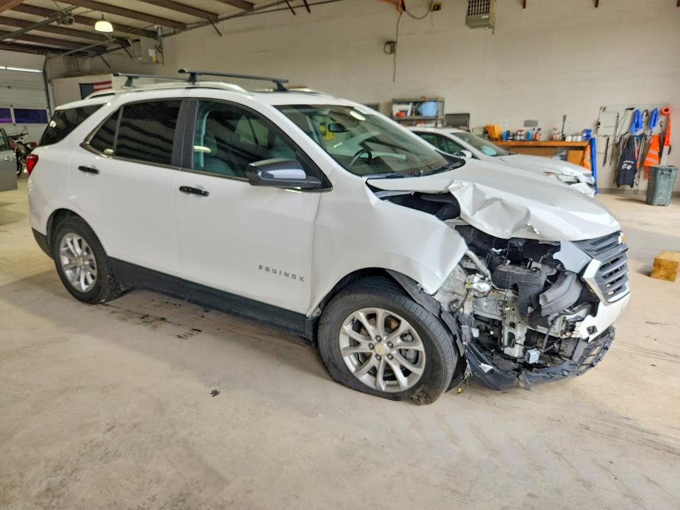 Photo 4 from auction – 2021 CHEVROLET EQUINOX with VIN 3GNAXUEV7MS106964