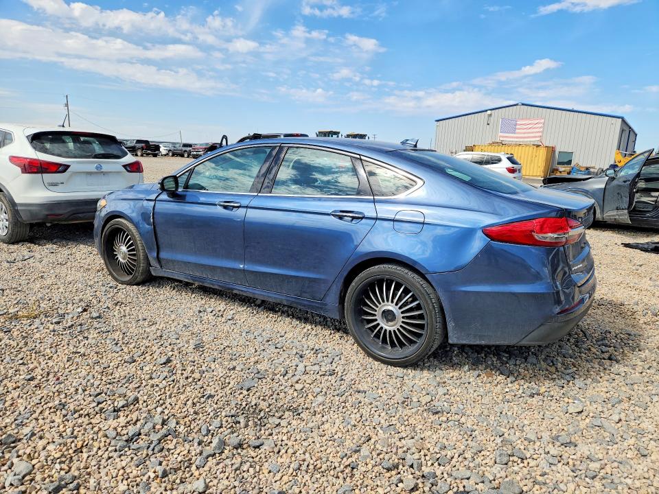 Photo 2 from auction – 2019 FORD FUSION with VIN 3FA6P0CD3KR116984